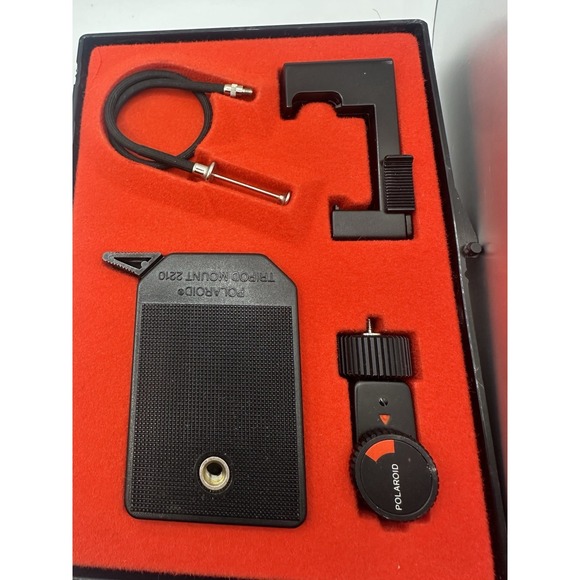 Polaroid 2211 Pronto Camera Accessory Set Self-Timer Release Tripod Mount SX-70 - Picture 6 of 16